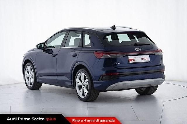 Usata Audi Q4 e-tron Advanced 125 kW (170 CV) 2022 Blu navarra SUV