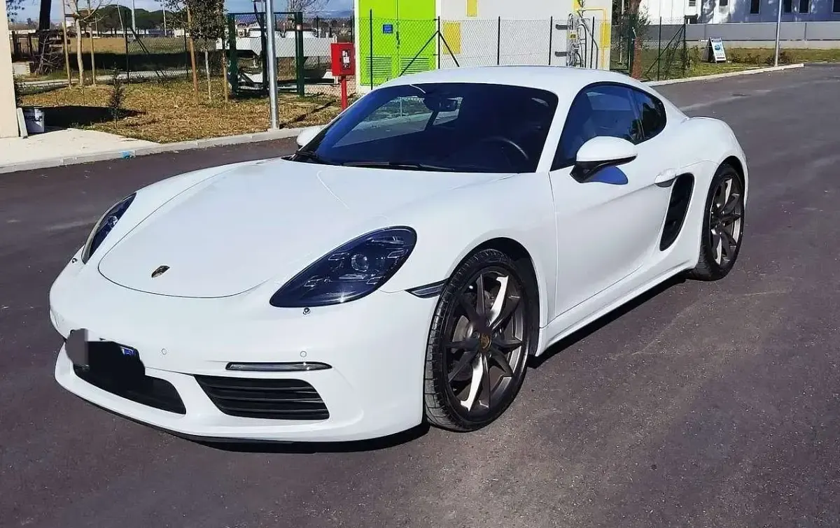 Usata Porsche 718 299 CV (219 kW) 2018 Bianco Coupé