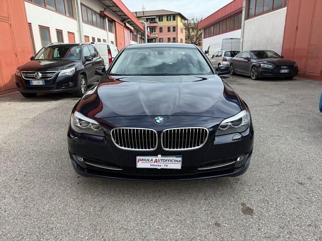 Usata BMW 520 184 CV (135 kW) 2012 Blu Berlina