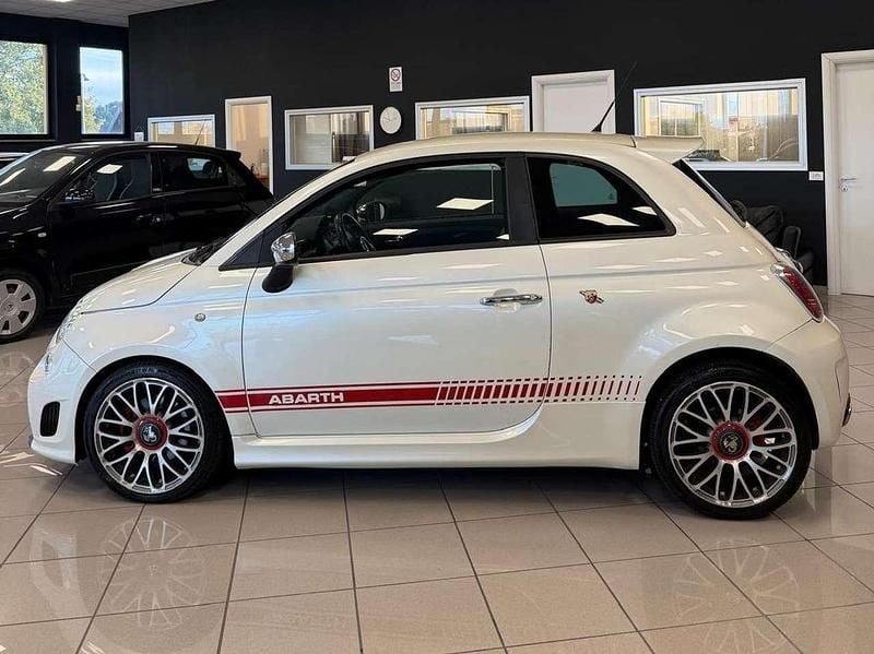 Usata Abarth 500 135 CV (99 kW) 2008 Bianco Utilitaria