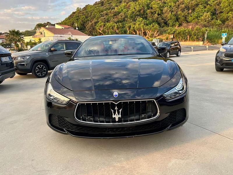 Usata Maserati Ghibli 250 CV (183 kW) 2013 Nero Berlina