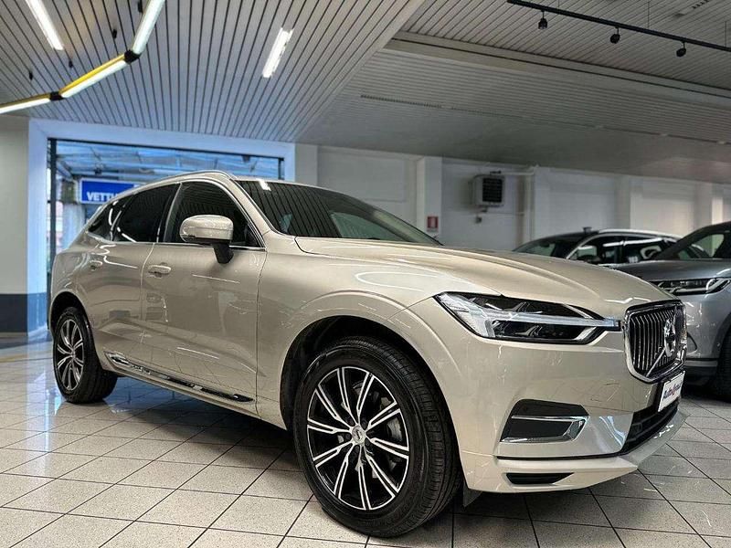 Oro Usata 2019 Volvo XC60 Inscription SUV | 32.990 € (Buon prezzo) - Immagine 1/4