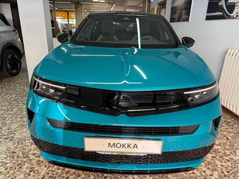 Nuova Opel Mokka 136 CV (100 kW) 2026 Verde SUV