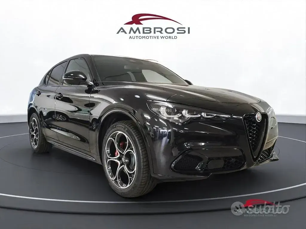 Nuova Alfa Romeo Stelvio Sprint 211 CV (155 kW) 2026 Nero SUV