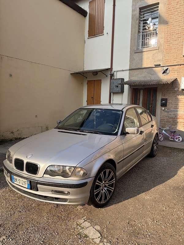 Usata BMW 320 136 CV (100 kW) 1999 Berlina