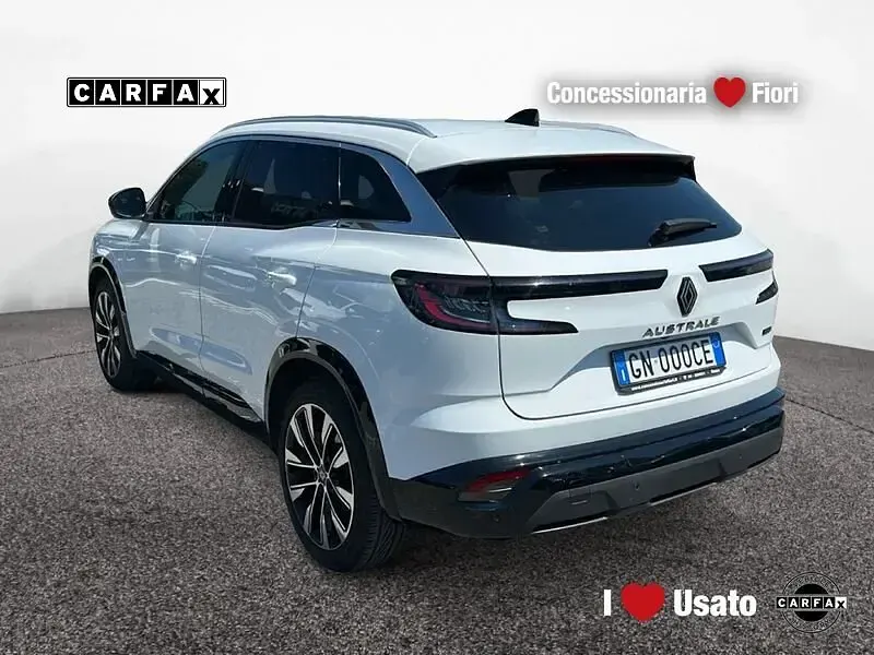 Usata Renault Austral Techno 199 CV (146 kW) 2023 Bianco SUV