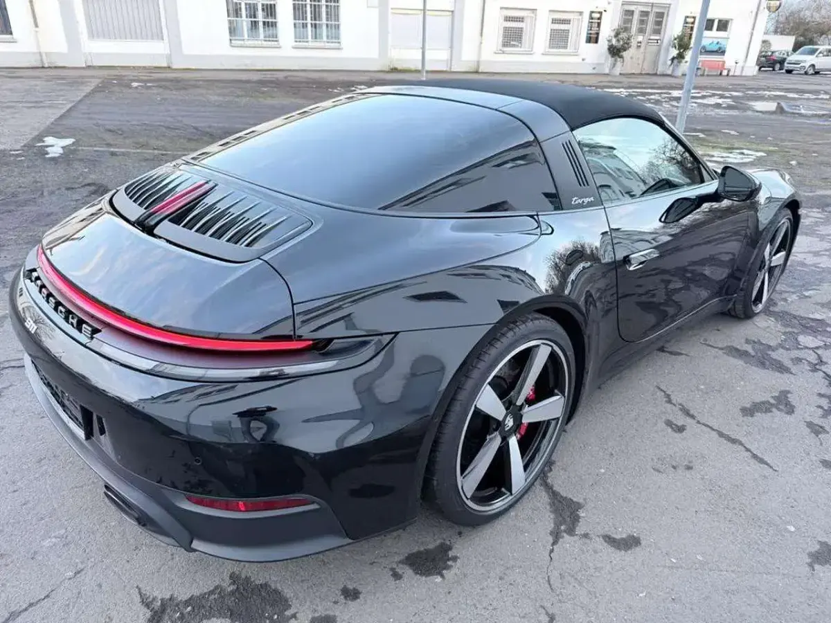 Usata Porsche 911 Targa 4S Sport 480 CV (353 kW) 2026 Nero Cabrio