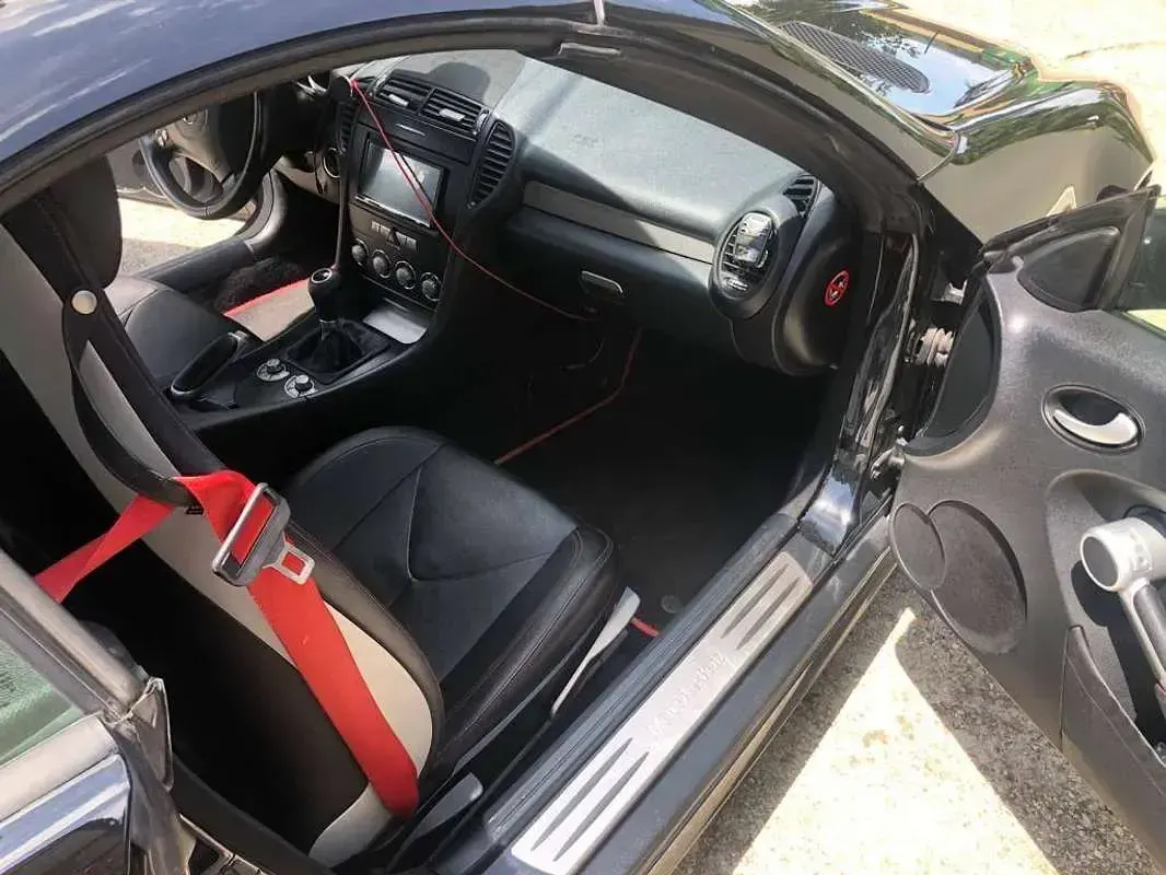 Usata Mercedes SLK200 163 CV (119 kW) 2007 Nero Cabrio