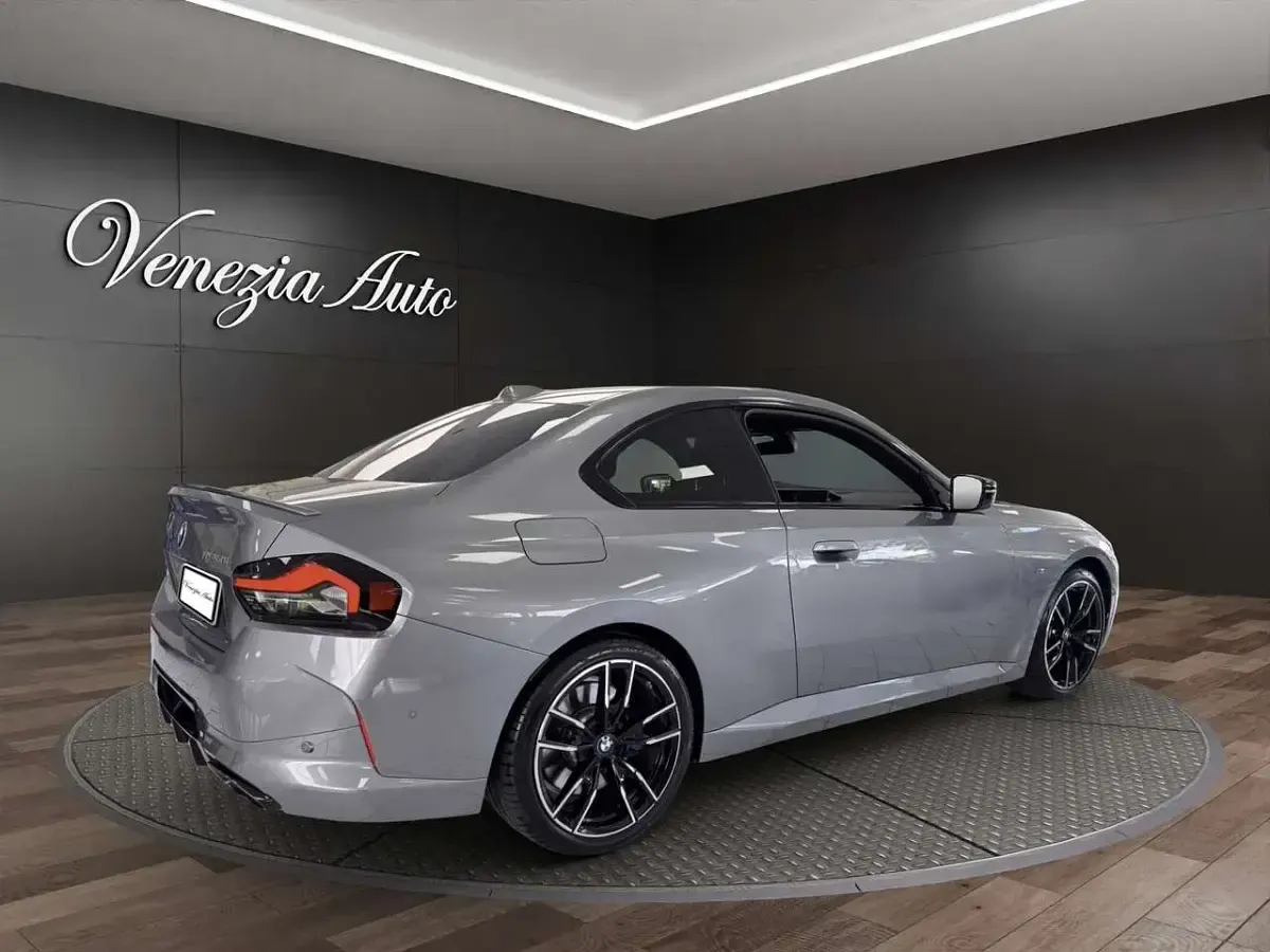 Usata BMW M240i 374 CV (275 kW) 2025 Grigio Coupé