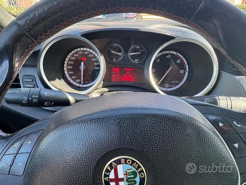 Second-hand Alfa Romeo Giulietta Sprint 120 CP (88 kW) 2016 Gri Berlinǎ