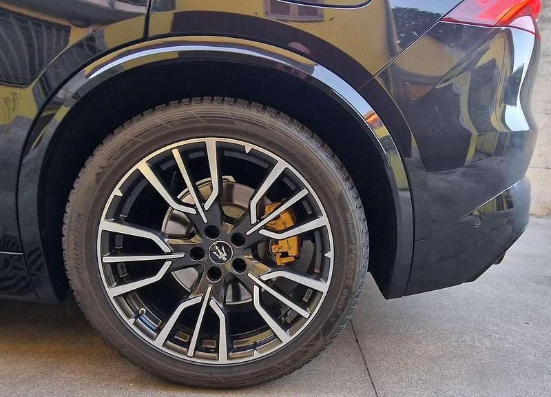Usata Maserati Grecale 330 CV (242 kW) 2023 Nero SUV