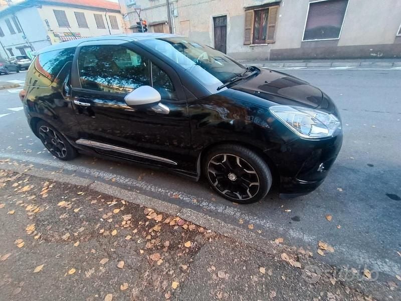 Usata DS Automobiles DS3 114 CV (83 kW) 2014 Nero Utilitaria