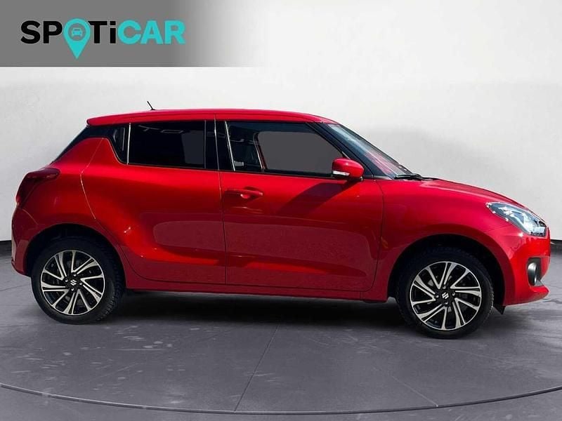 Second-hand Suzuki Swift 83 CP (61 kW) 2023 Roșu Hatchback