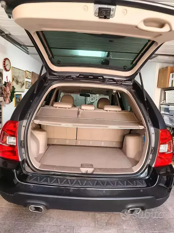 Usata Kia Sportage 175 CV (128 kW) 2009 Nero SUV