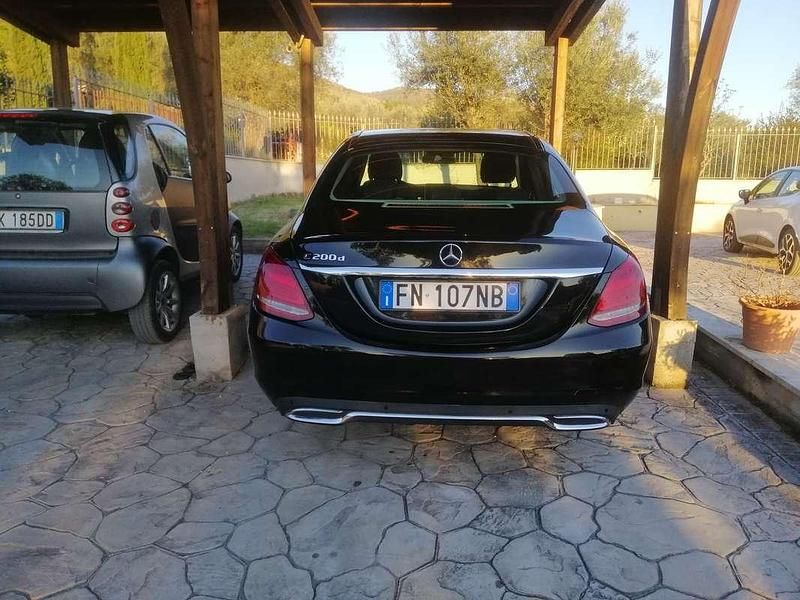 Usata Mercedes 200 136 CV (100 kW) 2018 Nero Berlina