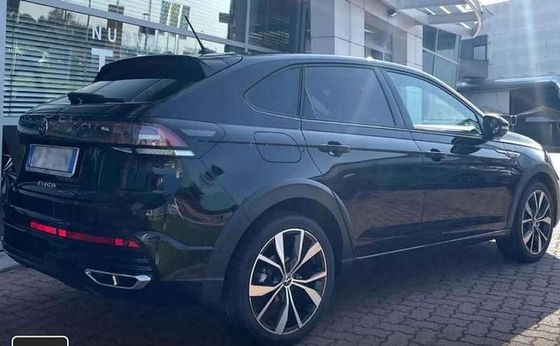 Usata VW Taigo R-line 150 CV (110 kW) 2023 Nero SUV