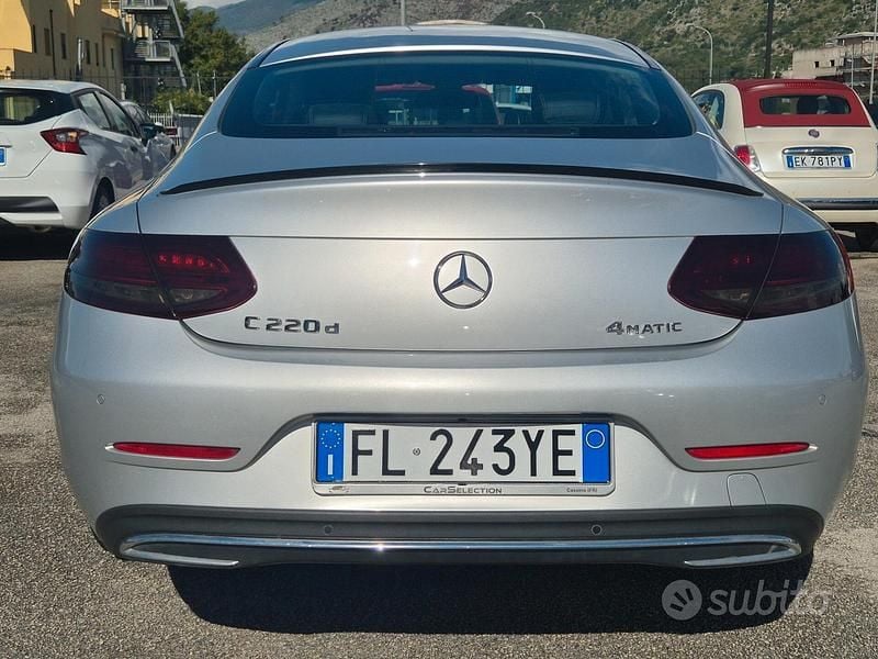Usata Mercedes C220 Premium 170 CV (125 kW) 2017 Argento Coupé