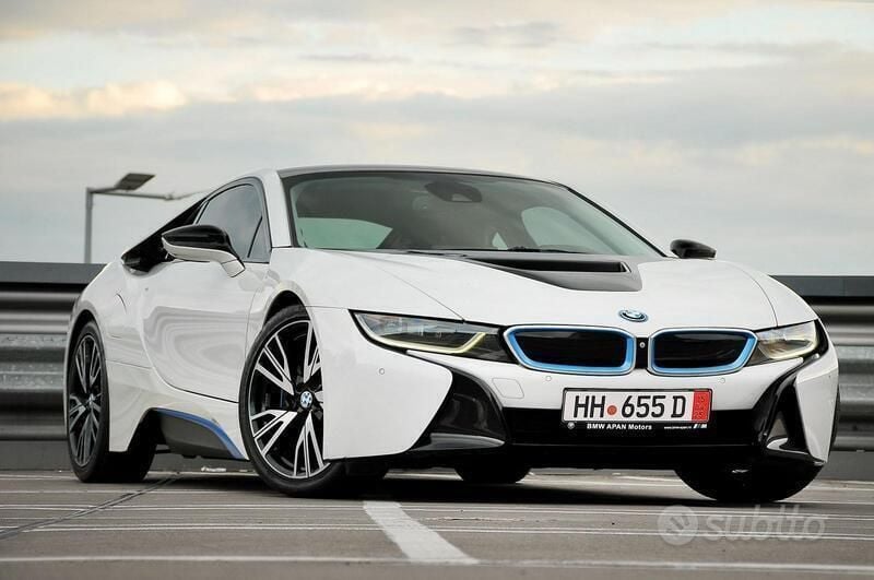 Usata BMW i8 Comfort Edition 374 CV (275 kW) 2017 Bianco Coupé