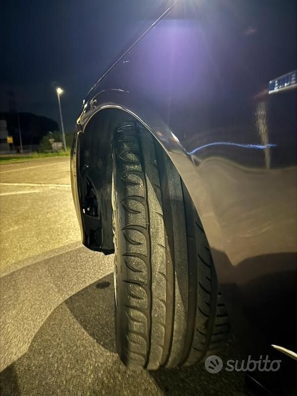 Usata Mercedes E350 292 CV (214 kW) 2009 Berlina