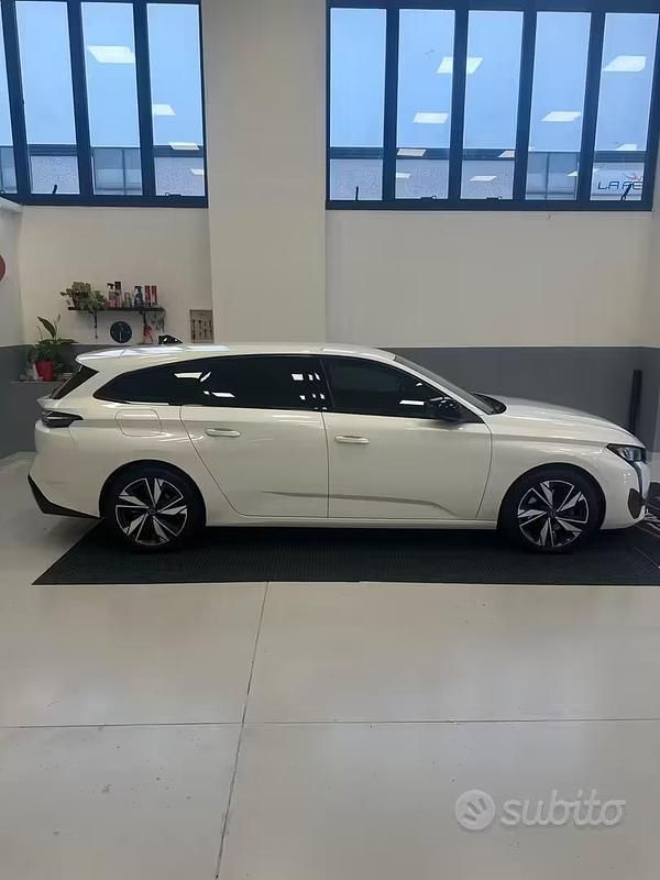 Usata Peugeot 308 GT 130 CV (95 kW) 2022 Bianco Station wagon