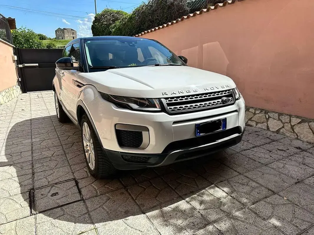 Usata Land Rover Range Rover evoque Pure 150 CV (110 kW) 2017 Bianco SUV