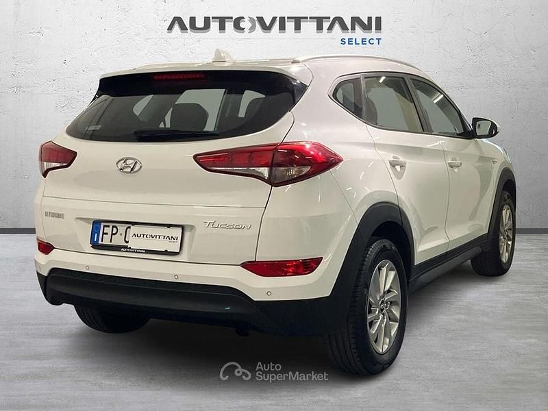 Usata Hyundai Tucson Comfort 132 CV (97 kW) 2018 Bianco SUV