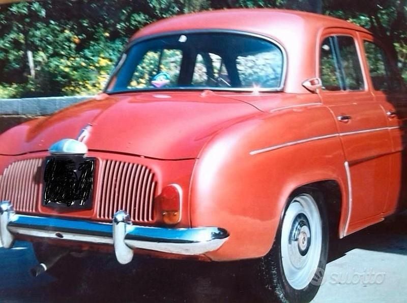 Usata Renault Dauphine 1950 Berlina