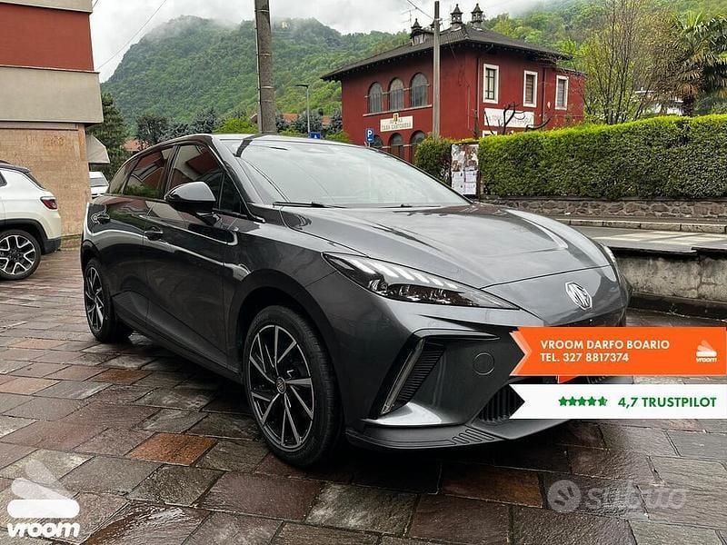 Usata MG MG4 EV Luxury 67 kW (92 CV) 2023 Utilitaria