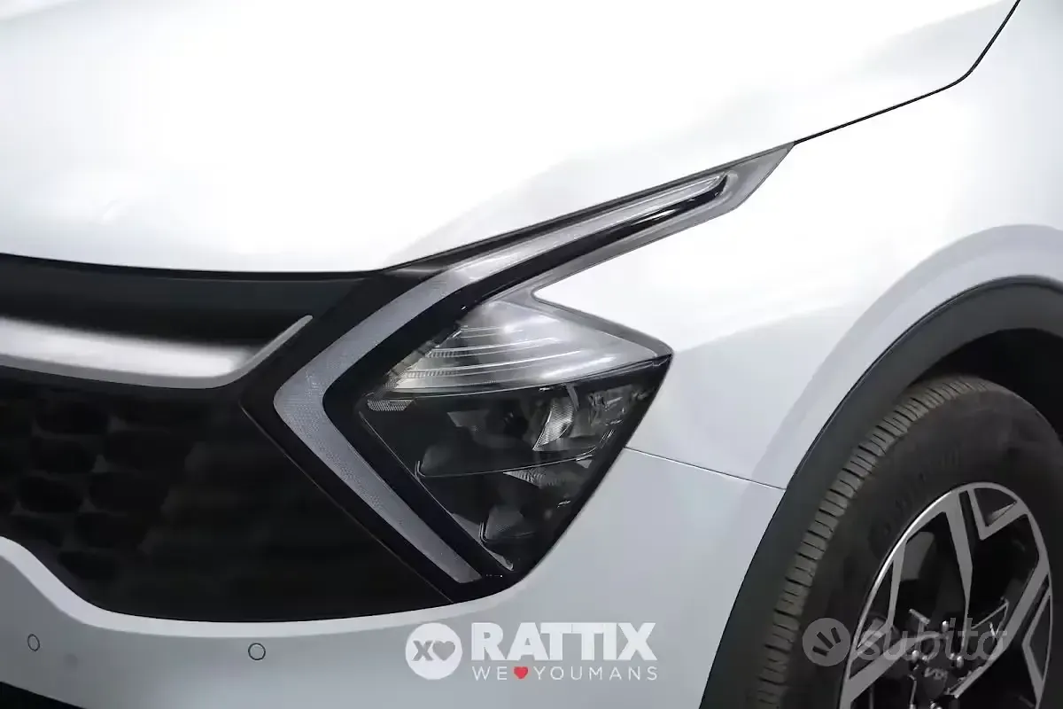 Second-hand Kia Sportage 136 CP (100 kW) 2023 Alb SUV