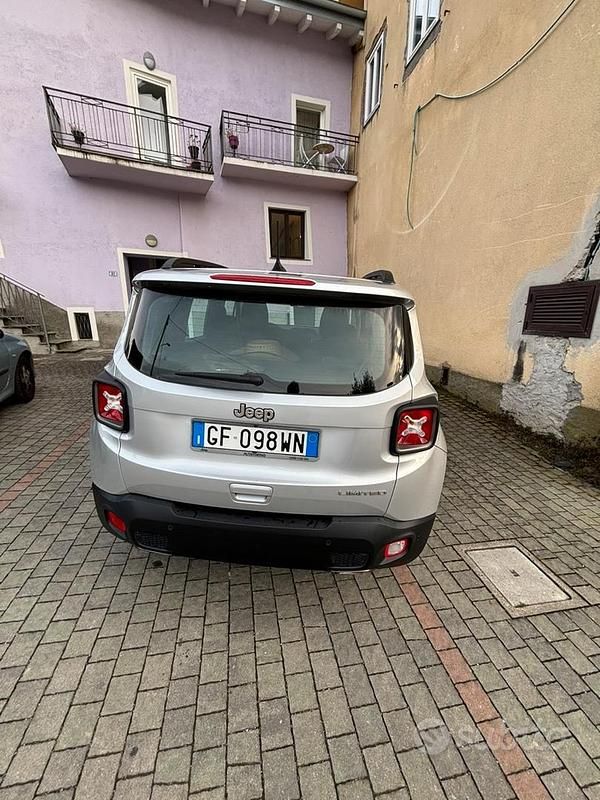 Usata Jeep Renegade 150 CV (110 kW) 2021 Grigio SUV