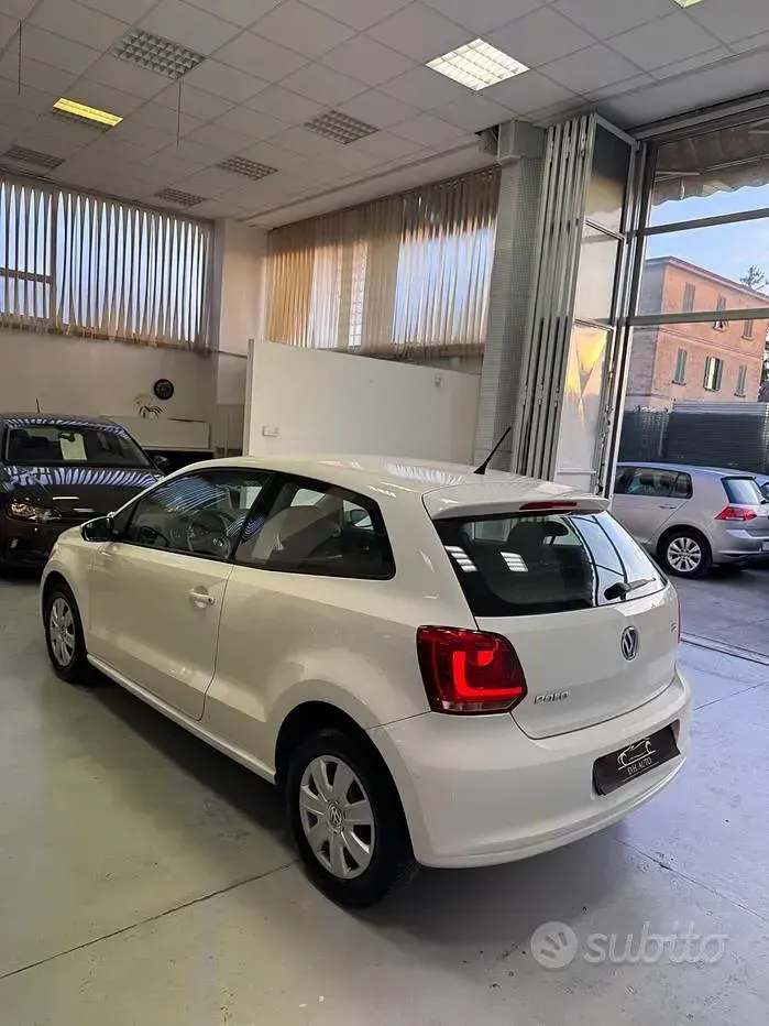 Usata VW Polo Comfortline 60 CV (44 kW) 2014 Bianco Berlina