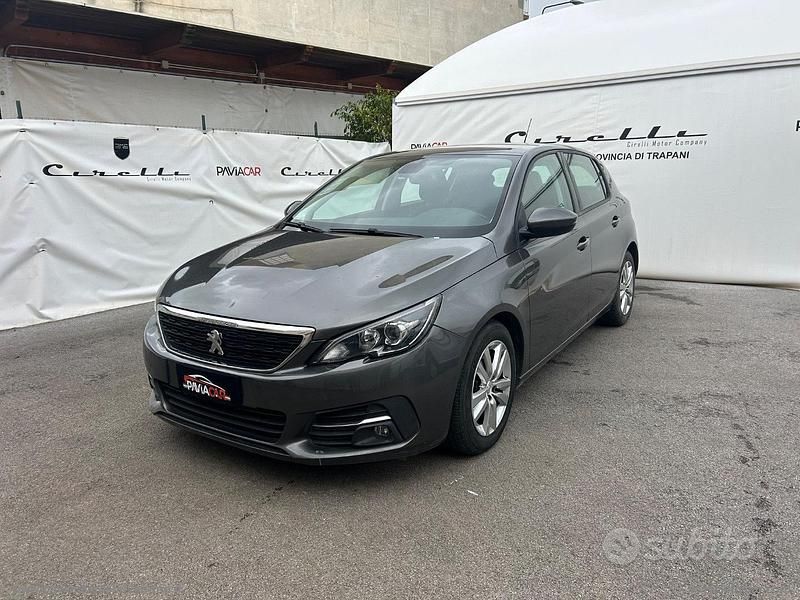 Usata Peugeot 308 Active 119 CV (87 kW) 2017 Grigio Berlina