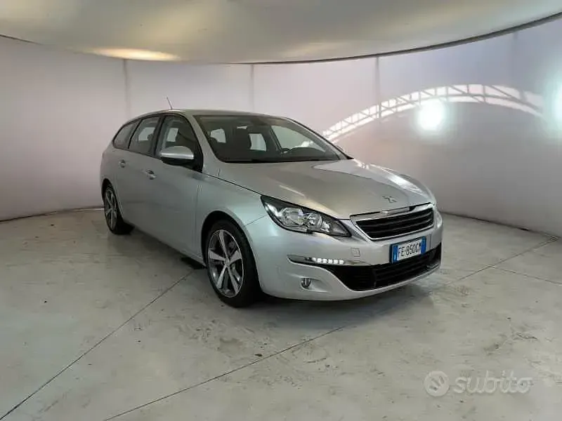 Usata Peugeot 308 SW 120 CV (88 kW) 2016 Grigio Station wagon