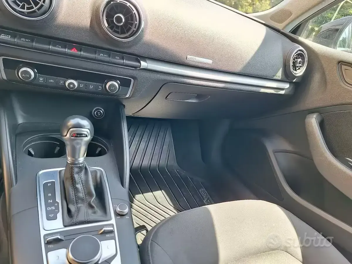 Usata Audi A3 116 CV (85 kW) 2018 Nero Berlina