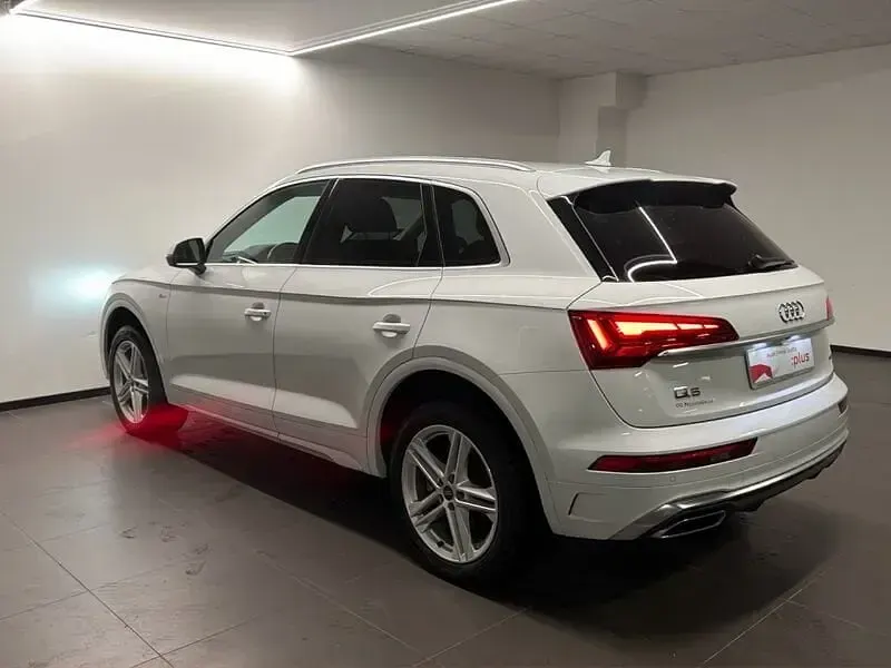 Used Audi Q5 S-Line 204 HP (150 kW) 2021 White SUV