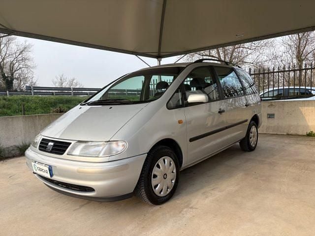 Usata Seat Alhambra SE 90 CV (66 kW) 1999 Argento Monovolume