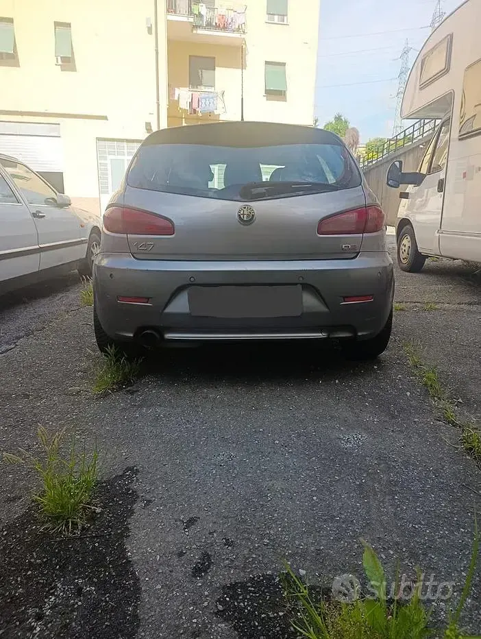 Usata Alfa Romeo 147 2007 Grigio Utilitaria