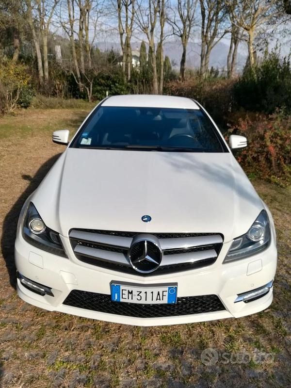 Usata Mercedes C220 170 CV (125 kW) 2012 Bianco Coupé