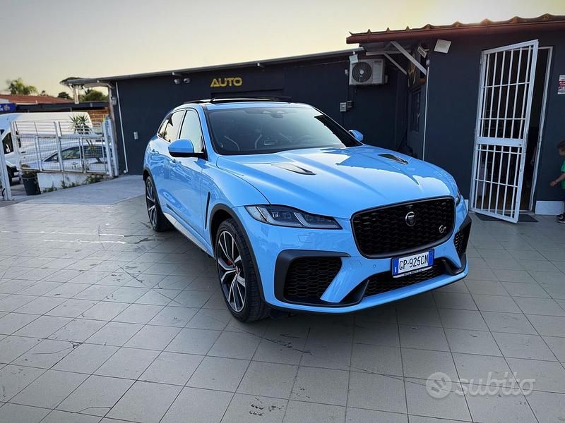 Usata 2023 Jaguar F-Pace SUV | 75.000 € - Immagine 1/4