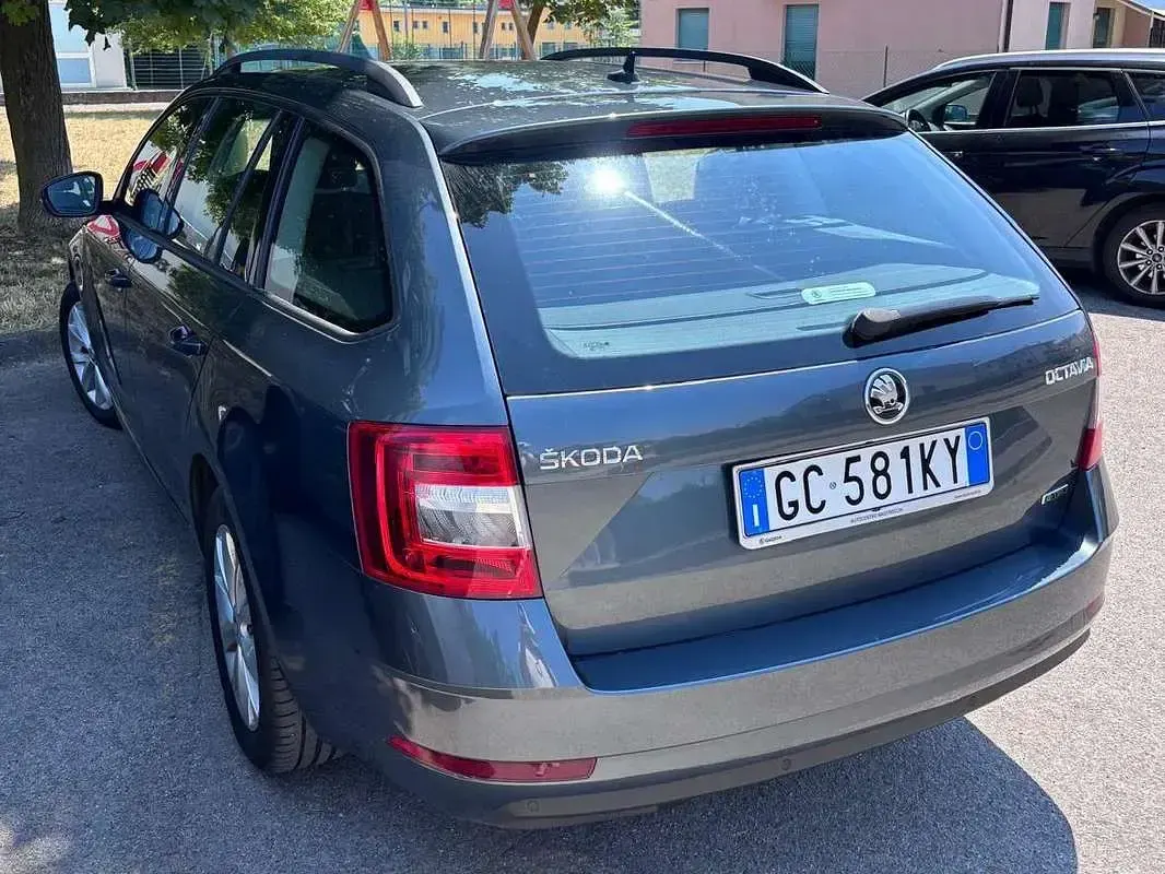 Usata Skoda Octavia G-TEC Ambition 131 CV (96 kW) 2020 Station wagon