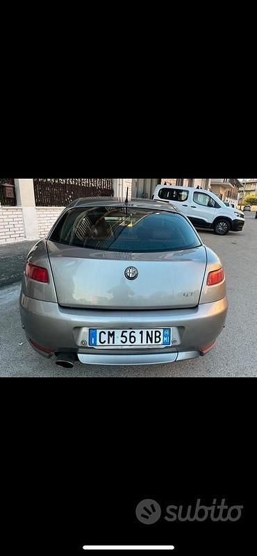 Usata Alfa Romeo GT 150 CV (110 kW) 2004 Grigio Coupé