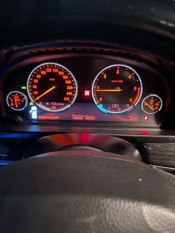 Usata BMW 520 190 CV (139 kW) 2015 Argento Berlina