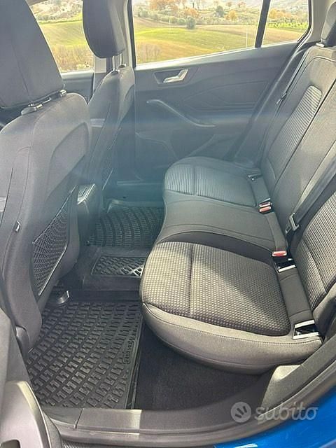 Usata Ford Focus 2020 Blu Station wagon