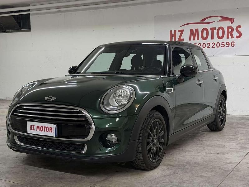 Usata Mini Cooper D Hype 116 CV (85 kW) 2017 Verde Utilitaria