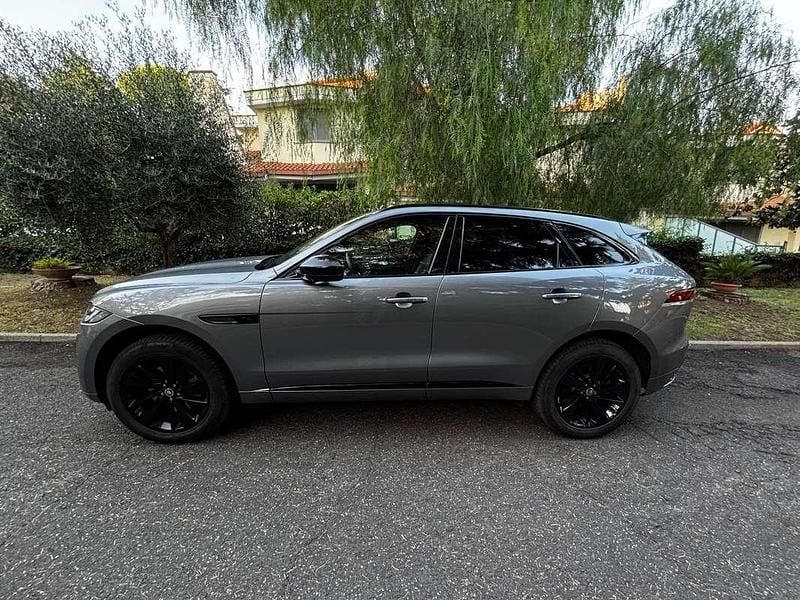 Usata Jaguar F-Pace R-Dynamic 204 CV (150 kW) 2024 Grigio SUV