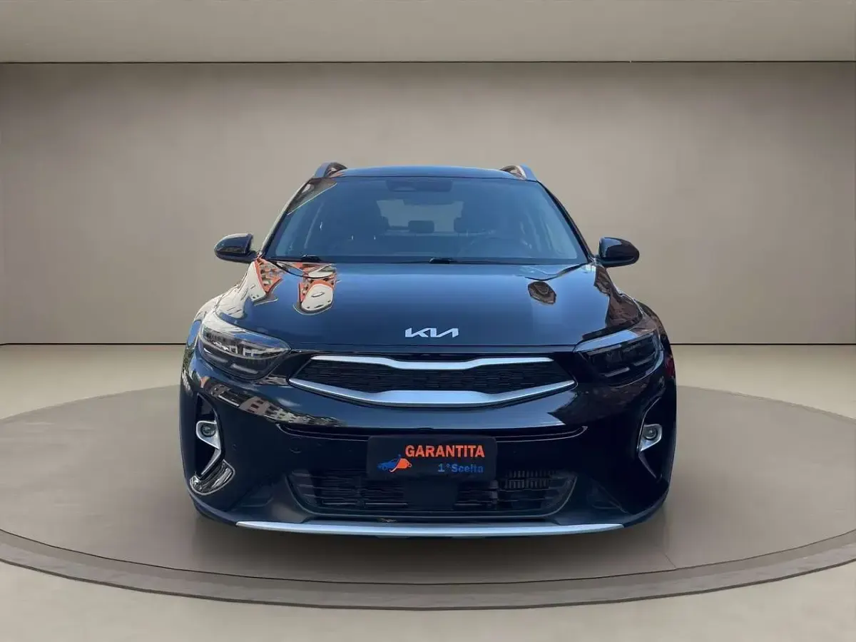 Usata Kia Stonic 101 CV (74 kW) 2023 Nero SUV