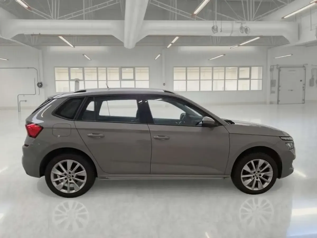 Usata Skoda Kamiq Style 116 CV (85 kW) 2020 Grigio SUV