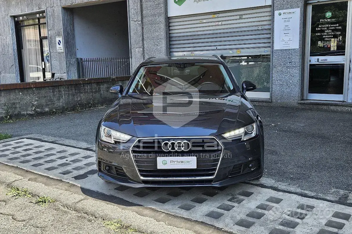 Usata Audi A4 Business 150 CV (110 kW) 2019 Nero Station wagon