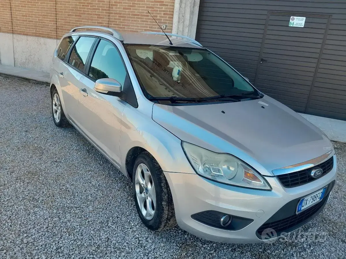 Occasion Ford Focus 90 PK (66 kW) 2009 Grijs Stationwagen