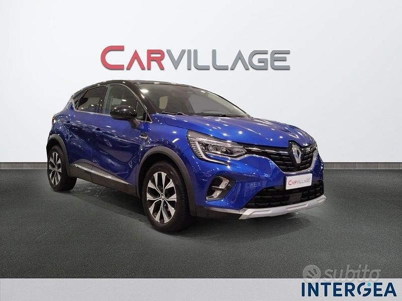 Käytetty Renault Captur Techno 91 HP (66 kW) 2024 Punainen Katumaasturi